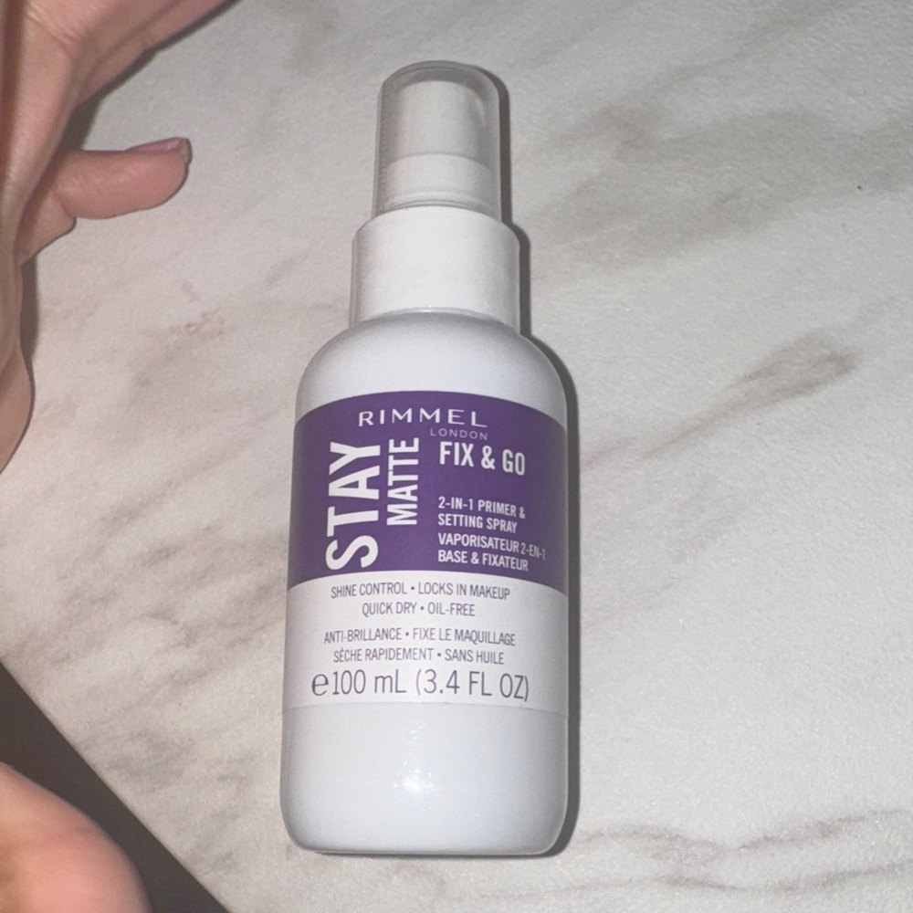 Rimmel London Stay Matte Fix & Go Setting Spray - Purple Label